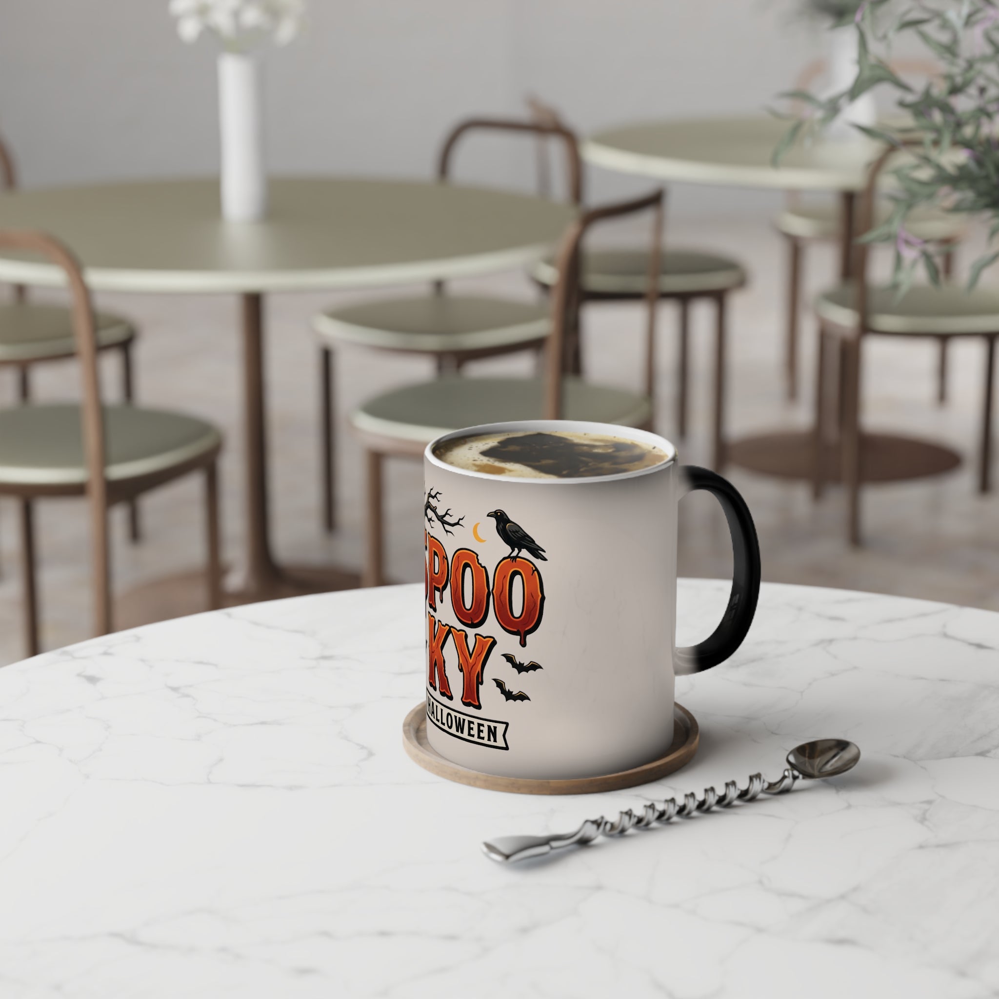 Color-Changing Mug — "Spooky Halloween" Magic Heat-Sensitive Coffee Cup